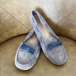 UGG Moccasin Flat